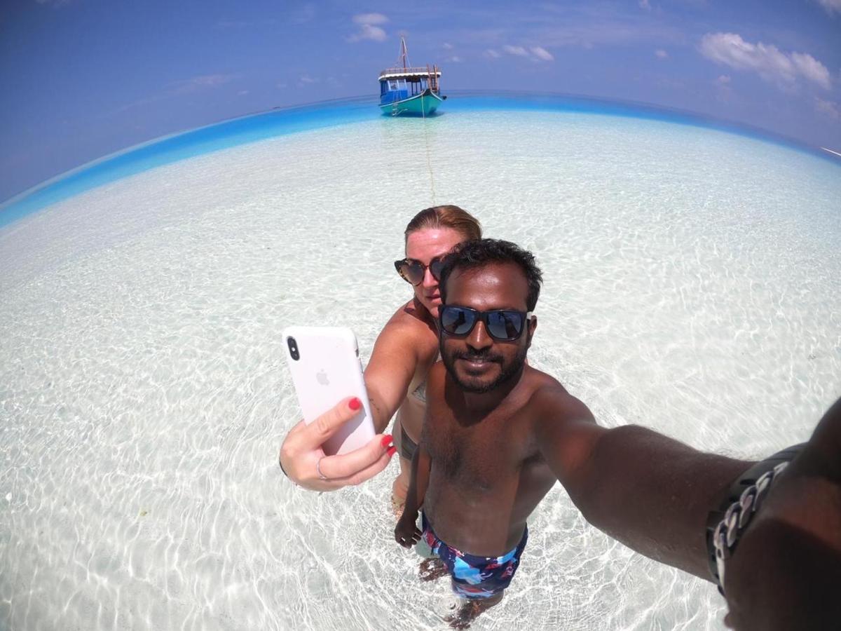 Rising Sun Beach View Thinadhoo  Bagian luar foto